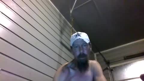 elwooood7 online show from September 2025 10:27:01 AM