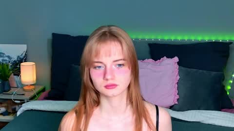 Chloyka online show from May 2026 06:49:01 PM