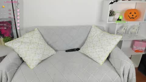 Snapshot of elzaglower chatting on November 2025 08:17:02 AM Elza online show from November 2025 08:17:02 AM