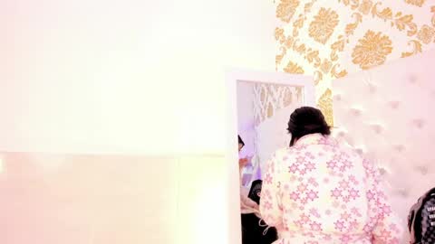 Snapshot of ema_lambert chatting on April 2026 12:15:01 PM Ema Lambert online show from April 2026 12:15:01 PM