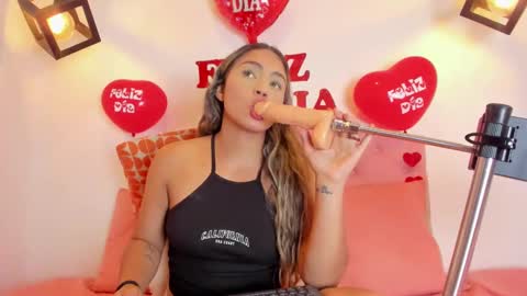 Ema online show from February 2025 10:52:02 PM