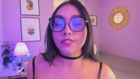 Snapshot of ema_wett chatting on December 2025 07:53:01 PM Ema online show from December 2025 07:53:01 PM