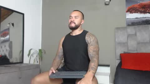 emanuelspencer online show from November 2025 04:03:02 AM