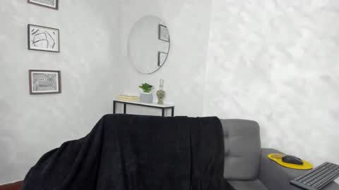 Snapshot of emattaylor chatting on February 2026 01:15:02 PM . online show from February 2026 01:15:02 PM