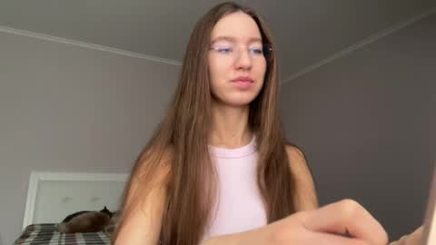 Alina online show from May 2026 11:17:02 AM
