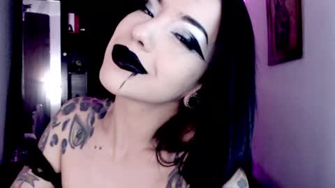 Snapshot of emearld_black chatting on May 2026 03:56:02 AM Emerald Black online show from May 2026 03:56:02 AM