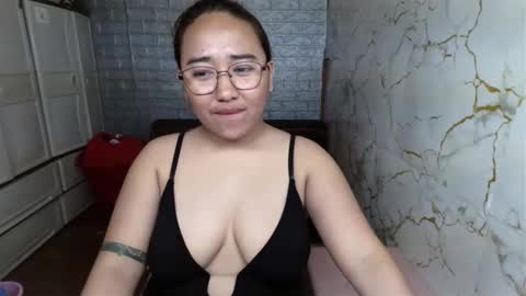 Emely online show from June 2026 03:46:01 AM