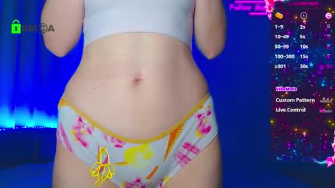 Snapshot of emelycrystal chatting on November 2025 02:34:02 AM Emely online show from November 2025 02:34:02 AM