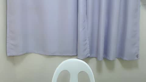 Snapshot of emelyn_fuckdoll chatting on March 2025 10:41:02 AM Scarlett online show from March 2025 10:41:02 AM