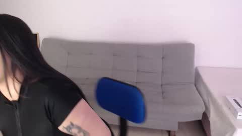 emi_carter online show from December 2025 07:42:02 PM