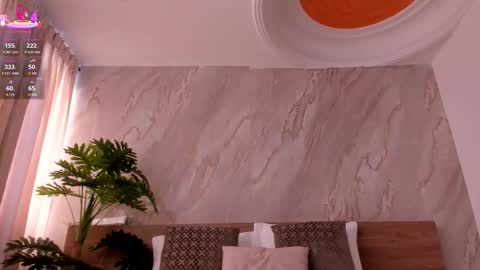 Emily online show from December 2025 01:09:02 PM