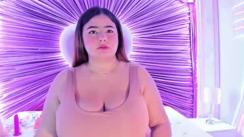 Emiily Grace online show from February 2026 11:40:01 AM