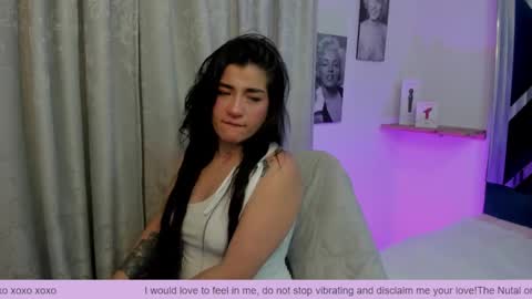 emilayton_ online show from February 2025 03:37:02 AM