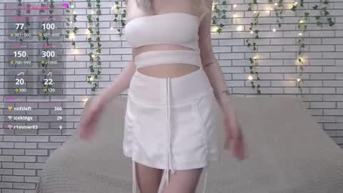 Amili online show from February 2025 04:26:01 PM