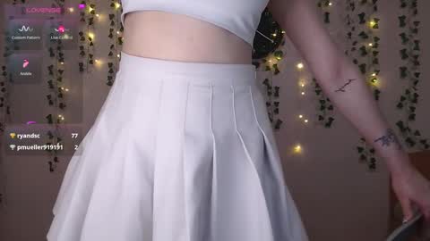 Amili online show from March 2025 12:41:02 PM