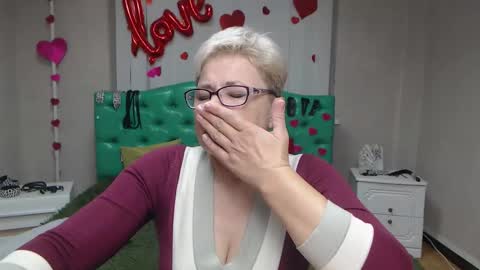 EmiliaGree online show from September 2025 05:40:01 PM