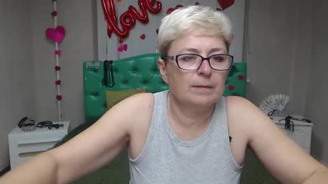 EmiliaGree online show from October 2025 05:17:02 AM