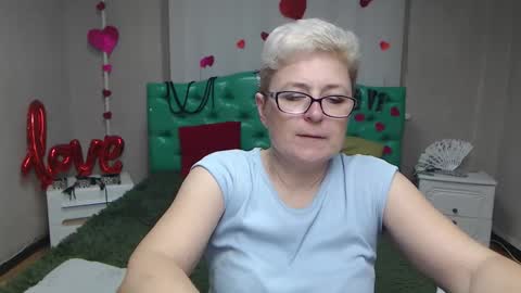 EmiliaGree online show from November 2025 06:42:02 PM