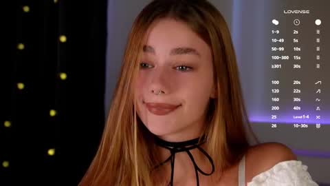 Tessa online show from September 2025 09:21:02 AM