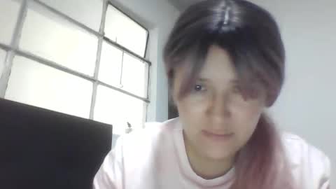 emiliahoney online show from January 2026 06:44:02 PM