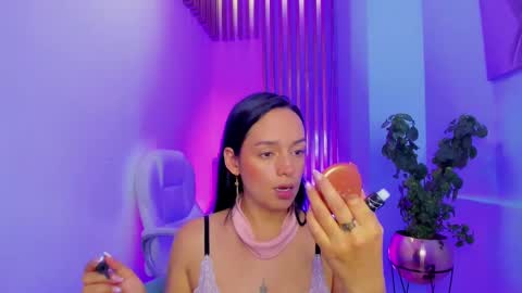 Snapshot of emiliarose_ chatting on March 2025 08:42:01 PM EmiliaRose online show from March 2025 08:42:01 PM