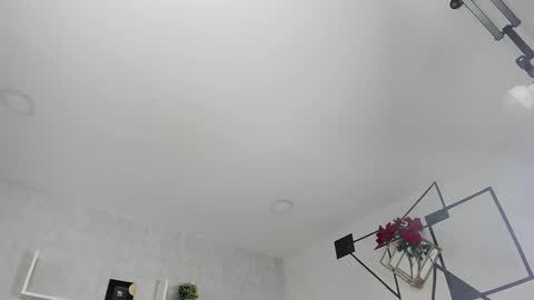 Snapshot of emiliarose_ chatting on September 2025 09:39:02 PM EmiliaRose online show from September 2025 09:39:02 PM