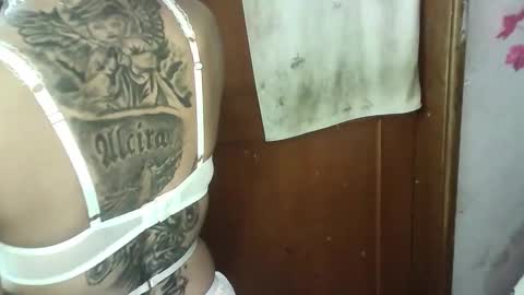 emiliejoy online show from March 2026 04:18:02 AM