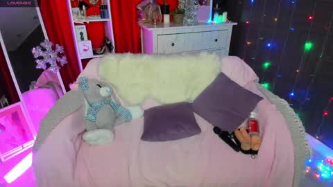 Emiliya online show from January 2025 07:03:01 AM