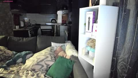 Emiliya online show from February 2025 02:06:02 AM