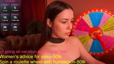 Snapshot of emiliyaroude chatting on October 2025 12:48:02 PM Emiliya online show from October 2025 12:48:02 PM