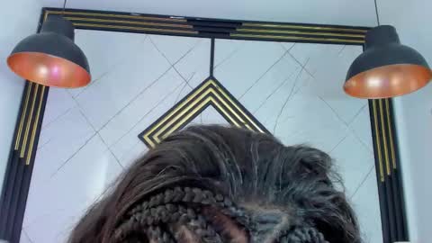 Emilly online show from October 2025 12:17:01 PM