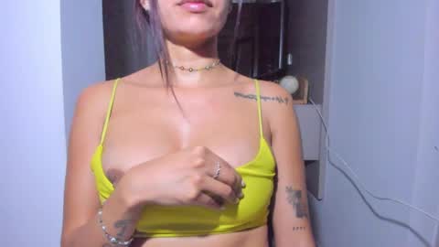 emilly online show from May 2026 02:09:02 AM