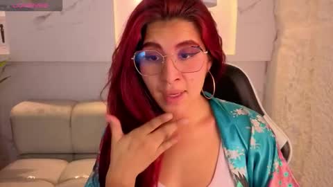 Emily  tp 700am - 1400pm online show from March 2026 12:45:02 PM