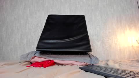 Emily online show from January 2025 11:27:01 PM