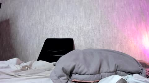 Emily online show from February 2025 06:21:01 AM