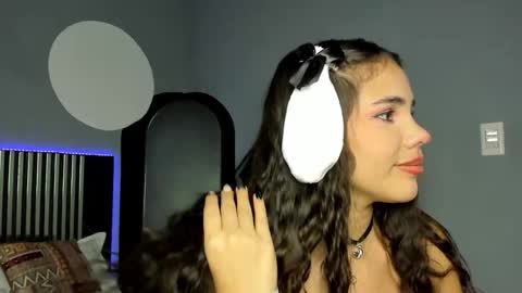              online show from October 2025 08:13:02 PM