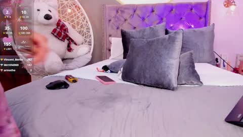  M I A   online430pm- 930pm online show from January 2025 01:30:01 AM