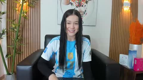 Snapshot of emily_frostt chatting on April 2026 12:20:01 PM emily_frostt online show from April 2026 12:20:01 PM