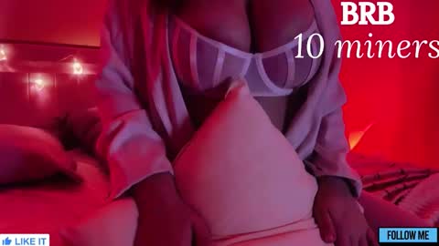 EMILY online show from November 2025 02:34:02 AM