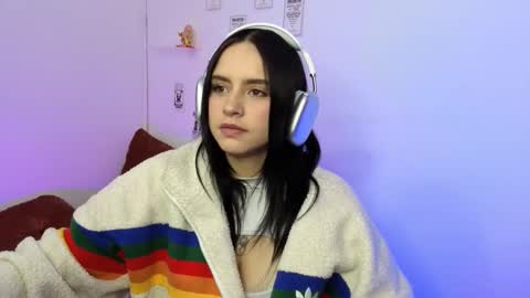 Emily Lindey online show from February 2026 02:26:01 AM