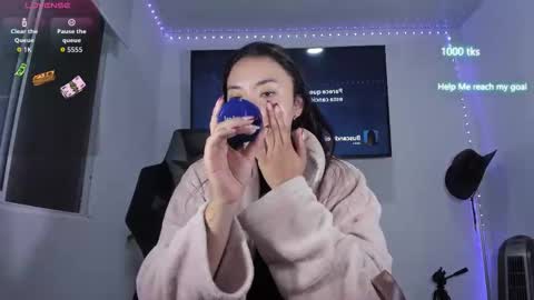 emily_palmeer online show from March 2026 09:04:01 AM