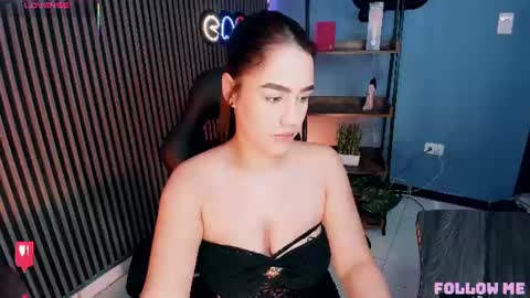 Emily  online show from June 2026 12:53:02 PM