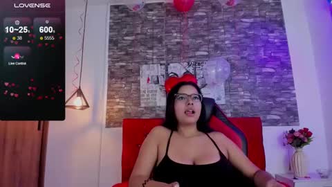 emily_sc online show from February 2025 07:06:02 PM