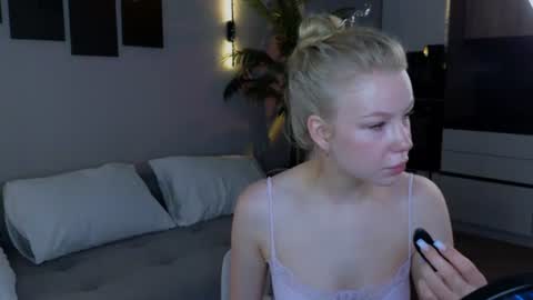 emily shepard online show from June 2026 02:25:05 AM