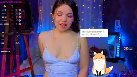 Snapshot of emilyart_ chatting on February 2025 03:44:01 AM artist Emily online show from February 2025 03:44:01 AM