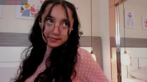 Snapshot of emilyblussh chatting on February 2026 06:39:02 PM Emily Bluush online show from February 2026 06:39:02 PM