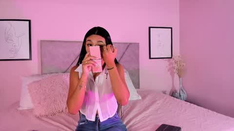 Emily online show from October 2025 10:37:01 AM