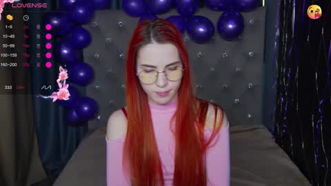 EmilyKents online show from November 2025 02:06:02 AM