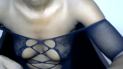 Snapshot of emilypussi chatting on August 2026 10:01:01 PM emilypussi online show from August 2026 10:01:01 PM