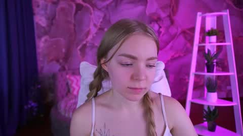 Snapshot of emilysunshines chatting on November 2025 08:59:02 AM MY NAME IS Emily WELCOME EVERYONE I WILL BE HAPPY TO GIVE YOU WHAT YOU HAVE DREAMED OF FOR SO LONG online show from November 2025 08:59:02 AM